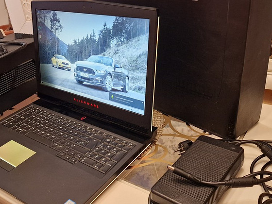 Alienware 17 R4 — i7 7820HK,GeForce GTX 1080