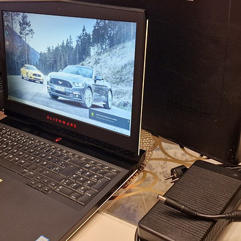 Alienware 17 R4 — i7 7820HK,GeForce GTX 1080