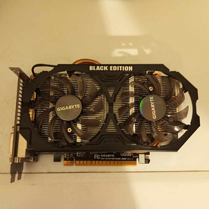 GTX 750 Ti (3 фото из 5)
