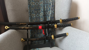 Катаны (1 фото из 1)