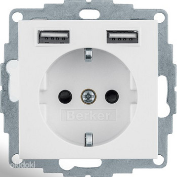 230V pistikupesad 2x USB-ga