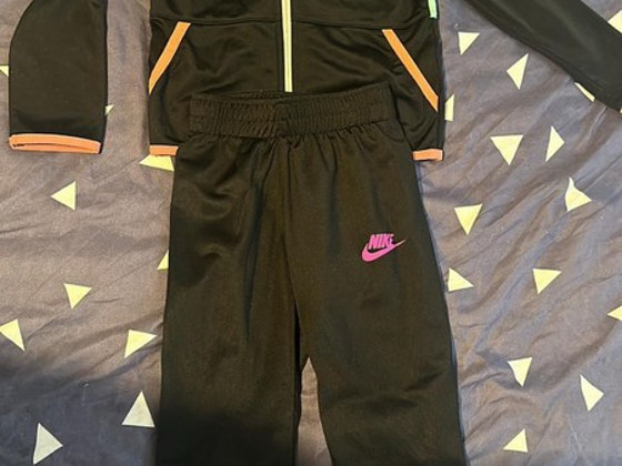 Nike костюм