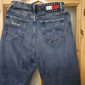 Джинсы Tommy Jeans 29/32 (2 фото из 3)