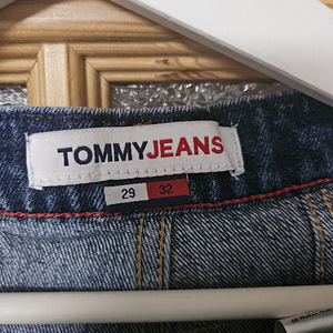 Джинсы Tommy Jeans 29/32 (3 фото из 3)