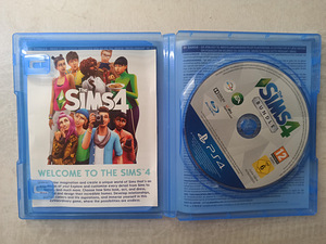 Sims 4 Bundle PS4 (2 foto / 3)