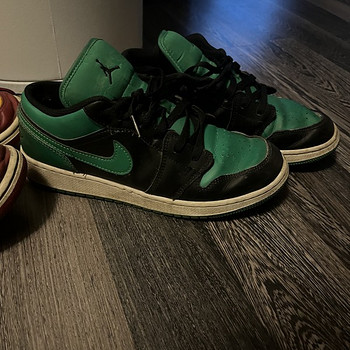 Nike air jordan low