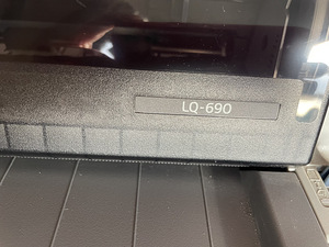 Матричный принтер Epson (3 фото из 4)