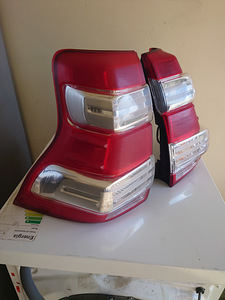 Toyota land cruiser tagatuled (3 foto / 5)