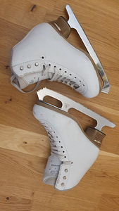 Jackson Elle 2131 iluuisud s33 s34 (3 foto / 8)