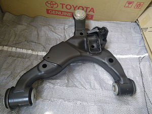 Toyota Land Cruiser Lexus 48069-60050 48069-60051 (2 foto / 2)