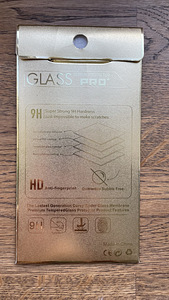 Защитное стекло для iPhone 6 (2 фото из 3)