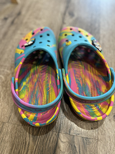 CROCS (2 foto / 3)