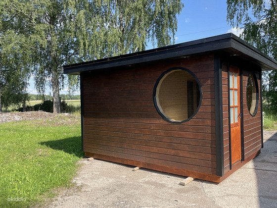 Müüa avar käsitööna valminud saunamaja koos terassiga!