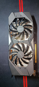 RTX 2070 (1 foto / 4)
