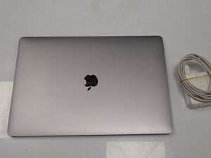 Sülearvuti Apple Macbook Pro 2018 15.4 + laadija (2 foto / 6)