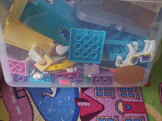 Lego tüdrukutele