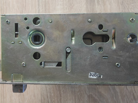 Lukk hiina ustele 3024-3Р R (BZ-30) R