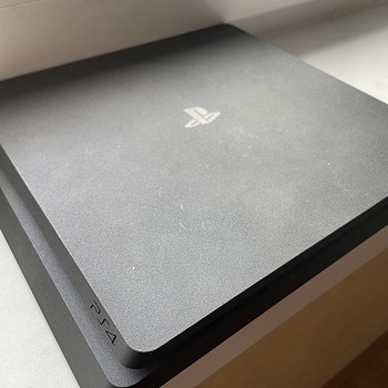 PlayStation 4 slim