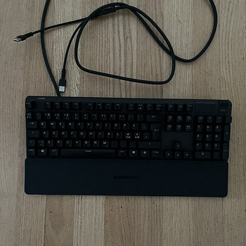 SteelSeries Apex Pro Red Switch, SWE.