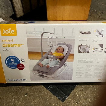 Laste muusikaga tool.