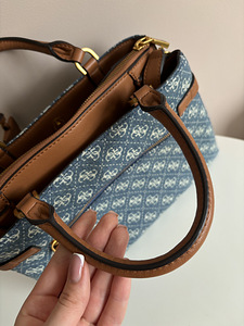 Guess сумка (3 фото из 3)