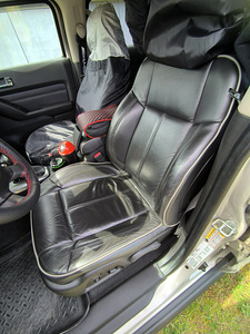 HUMMER H3T (11 фото из 15)
