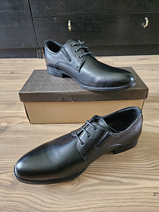 Meeste kingad / men's shoes (2 foto / 3)