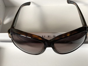 Очки - GUCCI (2 фото из 5)