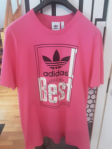 2 мужские футболки: Adidas, Mustang. Размер XL (1 фото из 6)