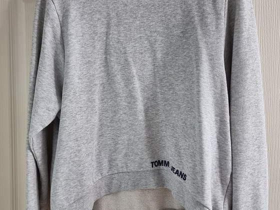 Женский свитер, толстовка Tommy Jeans. Ношеный.