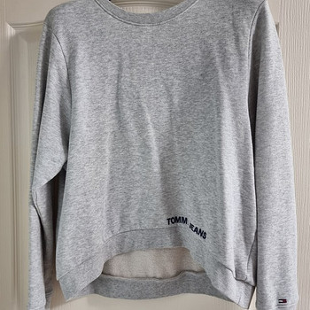Женский свитер, толстовка Tommy Jeans. Ношеный.