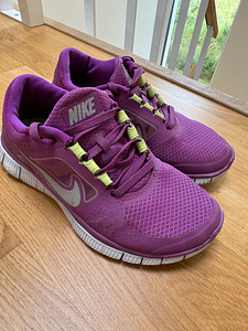 Кроссовки Nike, a.36 (1 фото из 4)