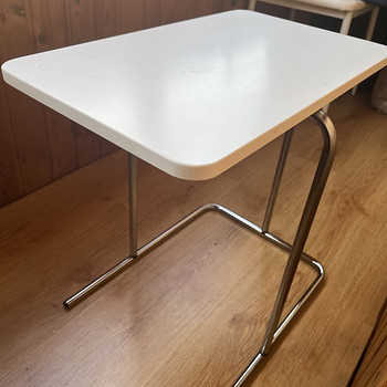 Приставной столик Ikea