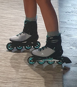 UUED rulluisud Rollerblade 39 (2 foto / 3)