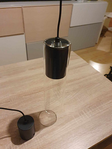 Väike klaasist laelamp uus (3 foto / 5)