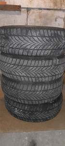 Зимние шины 215х65х16 (3 фото из 6)