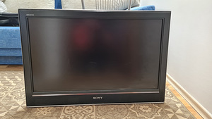 Televiisor SONY BRAVIA 32" puldiga!!! (1 foto / 4)