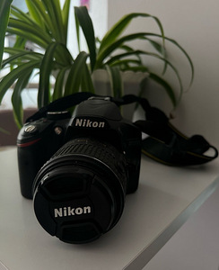 Nikon D3200 Kasutatud vähe (1 foto / 5)