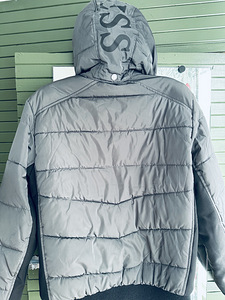 Куртка Guess (2 фото из 2)