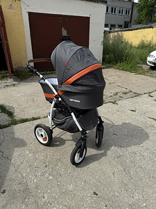 Коляска 3 в 1 (1 фото из 3)