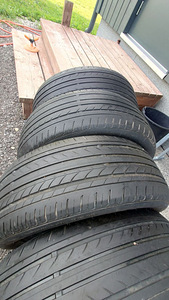225/55R18 (5 фото из 6)