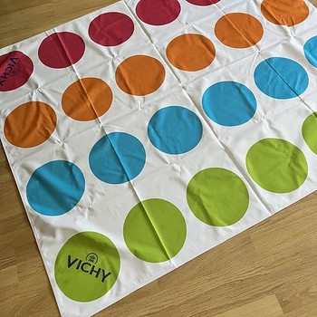 ПРОДАМ TWISTER Напольная игра