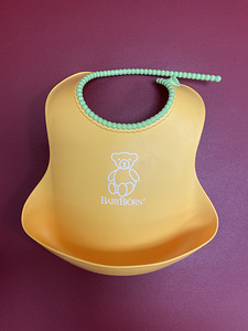 Детский силиконовый нагрудник BabyBjörn (1 фото из 2)