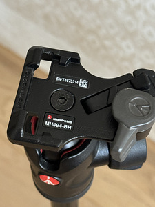 Manfrotto statiiv Befree Advanced MKBFRTA4BK-BH, must (3 foto / 3)