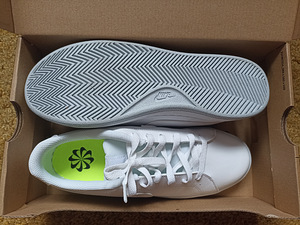 Uued Nike tossud, 39 (4 foto / 4)