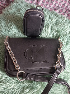 Новая сумочка Calvin Klein (1 фото из 2)