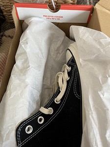 Converse, woman, 39 (4 foto / 6)