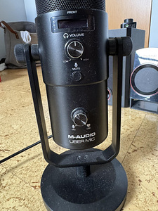 M-audio UBER микрофон (2 фото из 3)