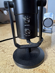 M-audio UBER микрофон (3 фото из 3)