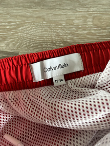 Calvin Klein ujumispüksid, 12-14 aastat (3 foto / 3)